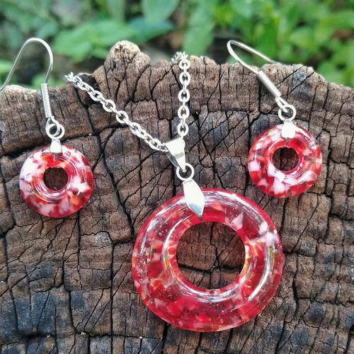 Imagen 4 de 7 de Set Collar Y Aretes Aura Con Dona De Vidrio Cadena De Acero