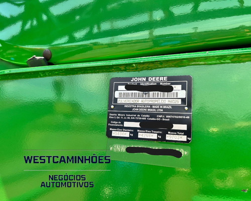 Pulverizador Autopropelido John Deere M4025 4x4 Hidro 2500l
