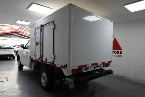 Imagen 4 de 14 de Nissan Chasis Cabina Refrigerad Np300 2020 2p L4/2.4 Man D/