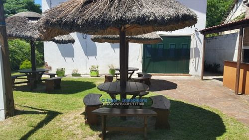 Alquiler Casa La Floresta, Piscina Climatizada,6 Dormitorios (ref: Igr-67)