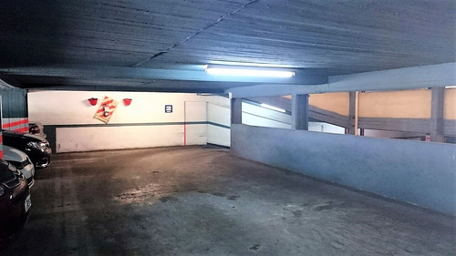 Imagen 2 de 5 de Cochera En Venta Recoleta