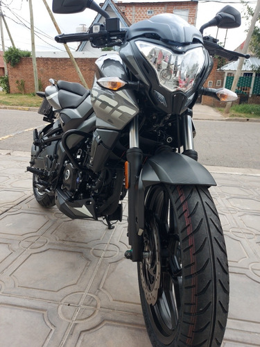 Imagen 6 de 9 de Bajaj Rouser Ns 200
