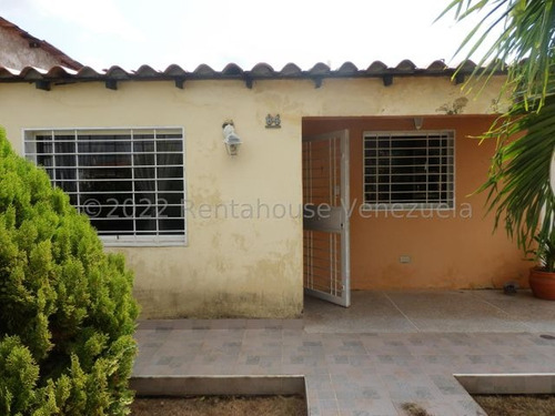   Casa En Venta En La Piedad Norte Cabudare Precios De Oportunidad R E F  2 - 3 - 1 - 6 - 7 - 9  Mehilyn Perez  