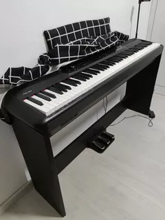 Piano Digital Pearl River P200 Con Mueble Y Pedalera Nuevo