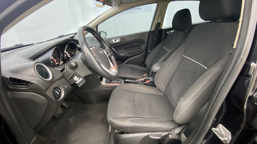 Imagen 16 de 25 de Ford Fiesta Hatchback 1.6