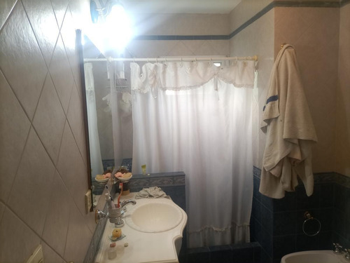 Imagen 14 de 17 de Casa En Alquiler En Campos De Álvarez, 5 Ambientes.