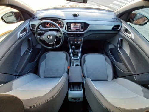 Imagen 15 de 18 de Volkswagen T-cross 1.6 Comfortline Mt 2019