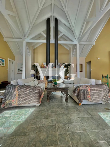 Venta Casa Zona Golf, 5 Dorm.+ Dep.servicio, Barbacoa Y Piscina