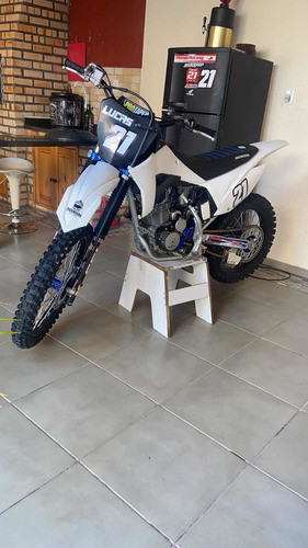 Imagem 1 de 9 de Honda Crf230