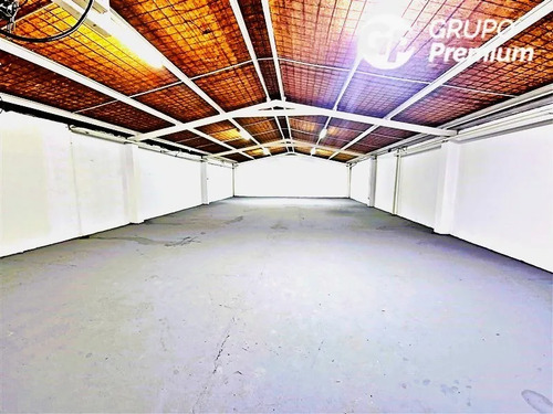 Bodega Amplia Lista Para Logística Y Distribución, Santiago