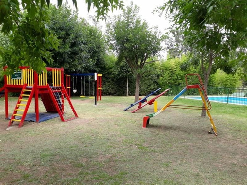Imagen 12 de 14 de Dormys En B° C° La Candela, Pilar