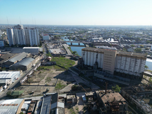 Alquiler Terreno En Avellaneda - 10.000 M2