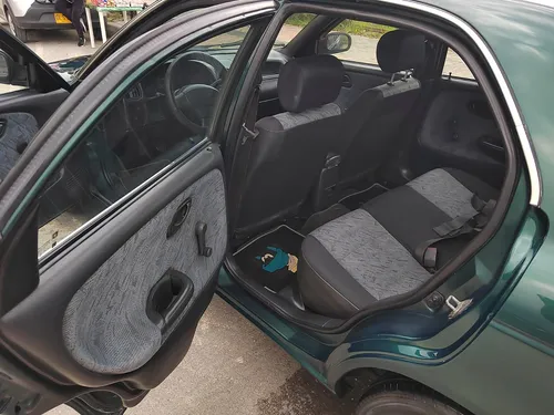Chevrolet Esteem 1.3 Mt