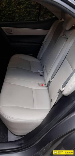 Toyota Corolla Sedan
