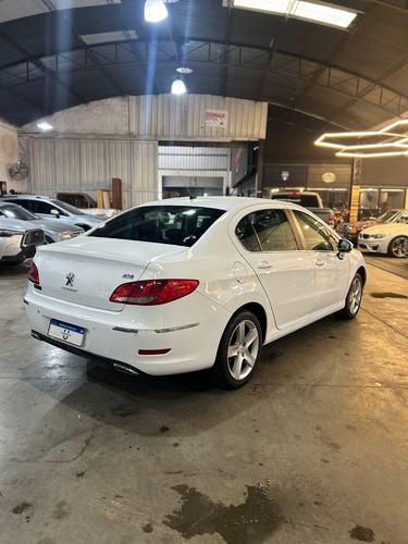 Peugeot 408 2.0 Feline 143cv