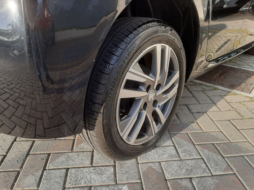 Peugeot 208 1.6 16V FLEX ALLURE AT6