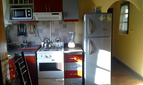 Imagen 6 de 13 de Casa De 3 Amb Sobre Lote De 2200 Mts.