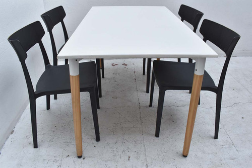 Combo Comedor Eames Mesa 1,40 X 80 Y 4 Sillas Mare Blanco/negro Liso