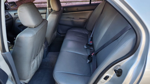 Mitsubishi Lancer 1.6 Glxi