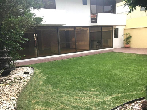 Casa En Venta En Ciudad Satélite, Naucalpan De Juárez