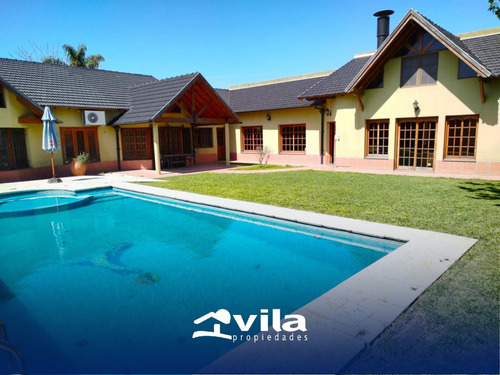 Venta Casa En Ciudad Evita, Gran Parque Y Comodidades