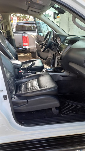 Nissan Frontier 4.0 Pro-4x V6 4x4 At