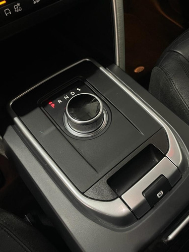 Imagem 17 de 19 de Discovery Sport 2.0 Turbodiesel 4x4 7 Lugares Motor Ingenium