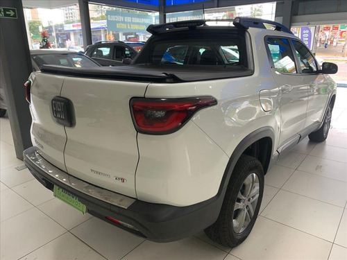 Imagem 4 de 12 de Toro 2.0 16v Turbo Diesel Freedom 4wd At9