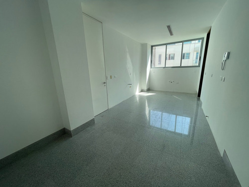 Imagen 8 de 23 de Vendo Apartamento 268m2 4h/5b/4p La Castellana
