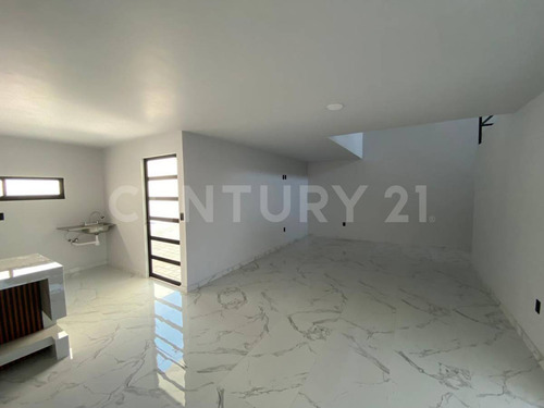 Casa Nueva En Venta, 3 Recámaras, 6km Apizaco Centro Tlaxcala