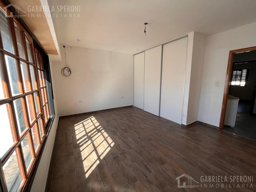Imagen 21 de 24 de Chalet 4 Ambientes - Gerli