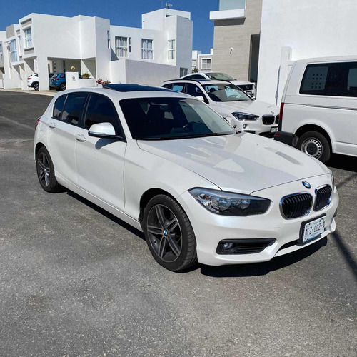 Imagen 1 de 9 de Bmw Serie 1 1.6 5p 120ia At 2016