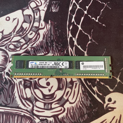 Memoria Ram Color Verde 8gb 1 Samsung M378b5173qh0-ck0 (Usado)