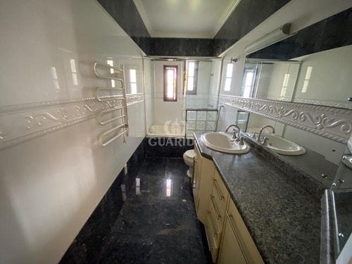 Imagem 6 de 24 de Casa Residencial Para Aluguel, 3 Quartos, 2 Vagas, Cristal - Porto Alegre/rs - 9704