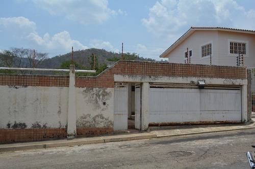 Imagen 1 de 15 de Gabriel Rivas Vende Casa En Urb. Altos De Guataparo Valencia Cod: Atc-543