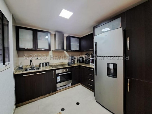 Juan Carlos González. Renta House Carabobo Vende Townhouse Res. Villa Jardín San Diego Mls #24-565 Rah/jcg.