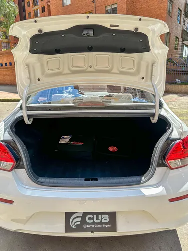 Kia Soluto 1.4L Lx 5Mt