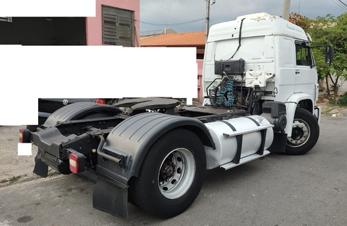 Imagem 6 de 13 de Volkswagen 18-310 2005 4x2 Branco
