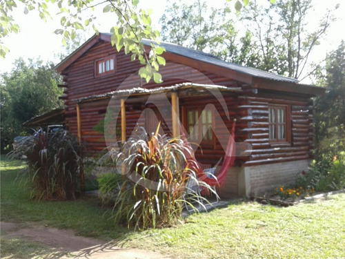 Imagen 2 de 10 de Complejo De Cabañas En Nono