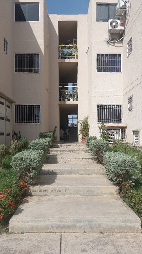 Imagen 2 de 14 de Apartamento Guatire Parque Residencial Canaima Iii