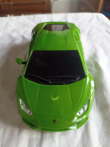 Lamborghini Huracán Coupe Racing 1/24 Plástico Verde (Usado)