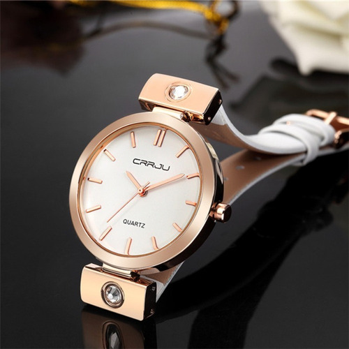 Relógio Dourado Feminino De Pulso Quartz Pulseira Em Couro