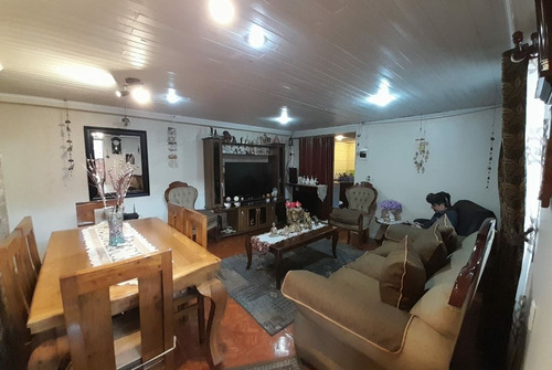 Casa En Venta De 3 Dorm. En Conchalí