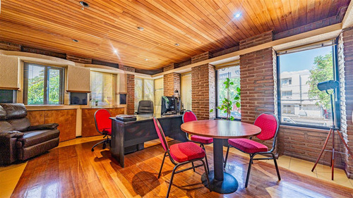 Local Comercial En Venta En Ñuñoa