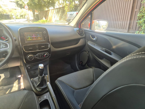 Renault Clio Iv 0.9 Hb Dyn E6 F2 Mt A Turbo