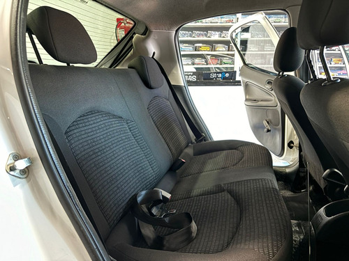 Peugeot 207 1.4 Active 75cv