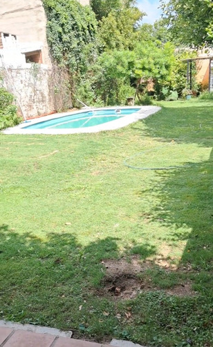 Alquilo Casa Barrio Jardin