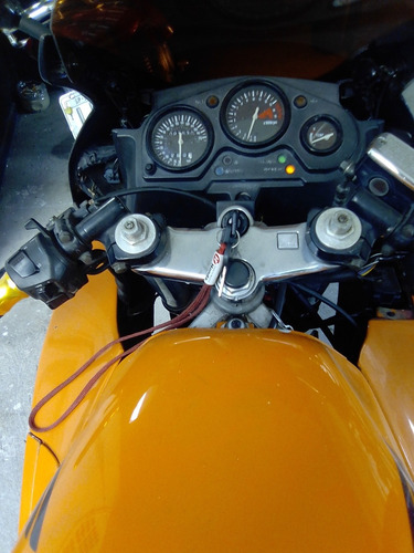 Imagem 5 de 8 de Honda 600f