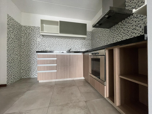 Departamento 3 Ambientes En Florida Con 3 Cocheras Y Baulera - Apto Credito