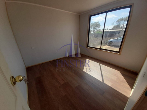 Finster Vende Linda Casa Con Vista A Praderas En Quintero